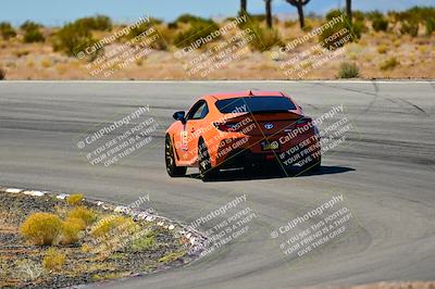 media/Oct-18-2025-Extreme Speed (Sat) [[d6d7e1fef1]]/Red-Green/